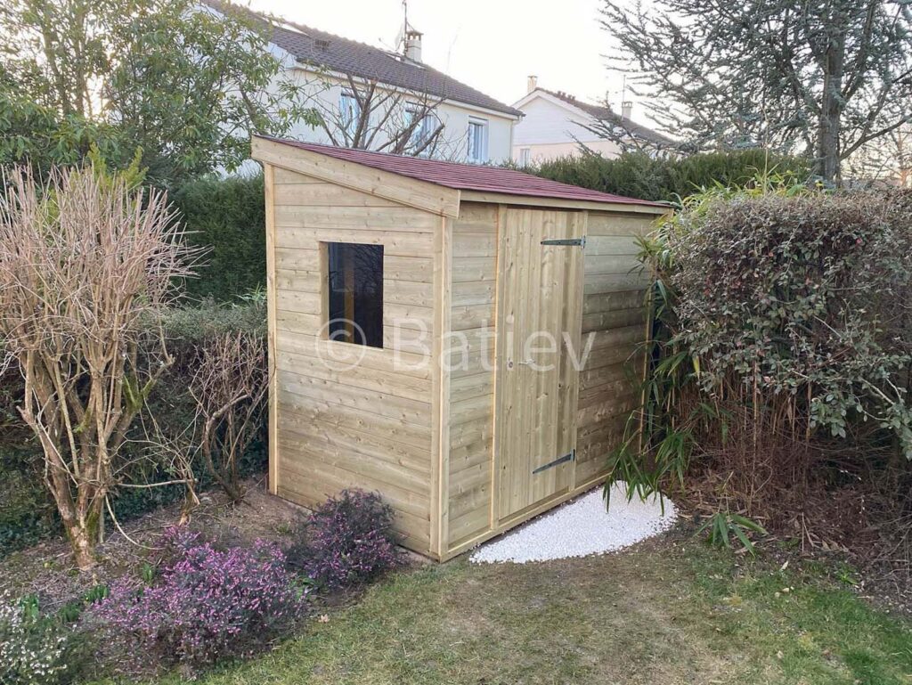 Installation d'un abri de jardin